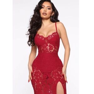 She’s sexy. She’s spicy. She’s not staying long. 💃🏻 (M)